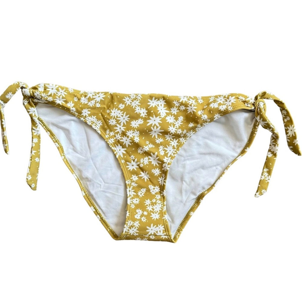 Rylee + Cru Scattered Daisy Tie Bikini Bottom